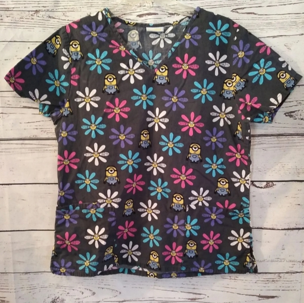 Minion Floral Scrub Top Medium